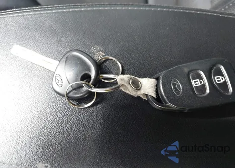 2014 Hyundai Tucson Se z USA, uszkodzony, nr VIN KM8JU3AG4EU838128